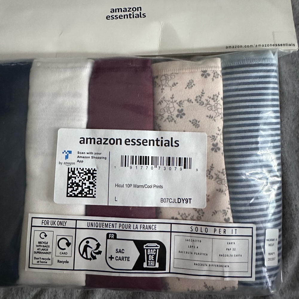 Amazon essentials women’s high cut size large warm/cool
Color print underwear